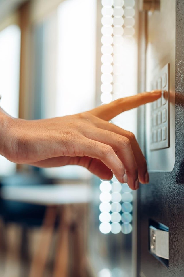 Especialistas en puertas automáticas