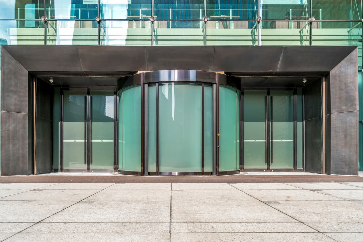 Puertas automáticas de garaje en A Coruña,